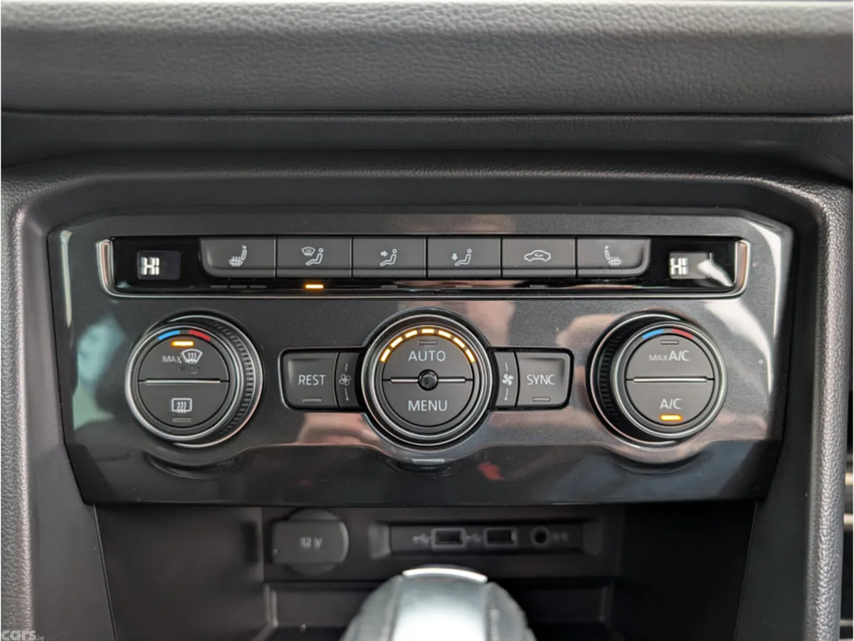 Volkswagen Tiguan SUV, Diesel, 2020, Black