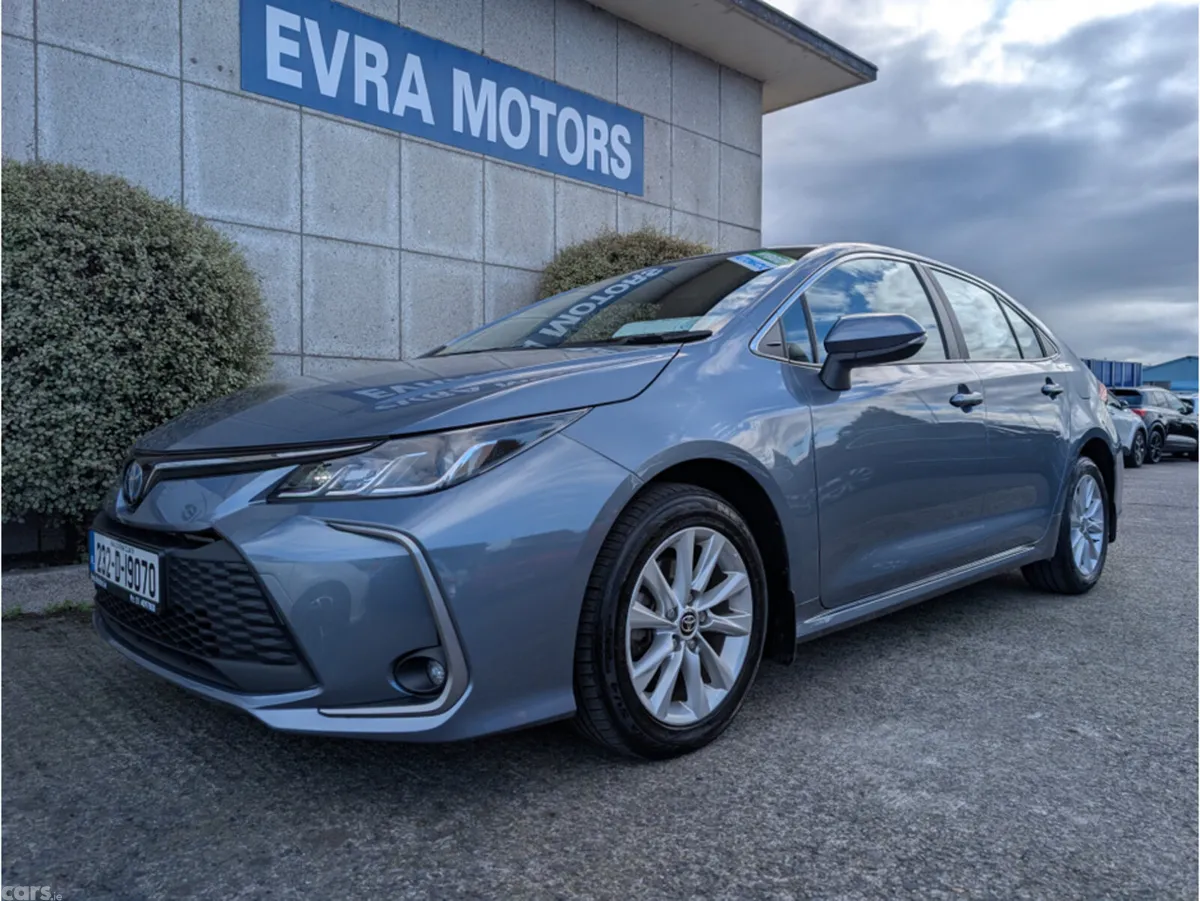 Toyota Corolla Saloon, Petrol Hybrid, 2023, Grey
