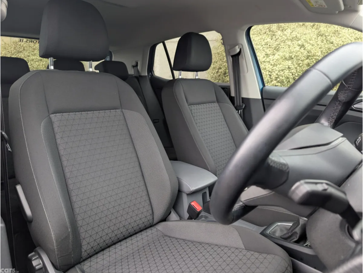 Volkswagen T-Cross Hatchback, Petrol, 2020, Blue