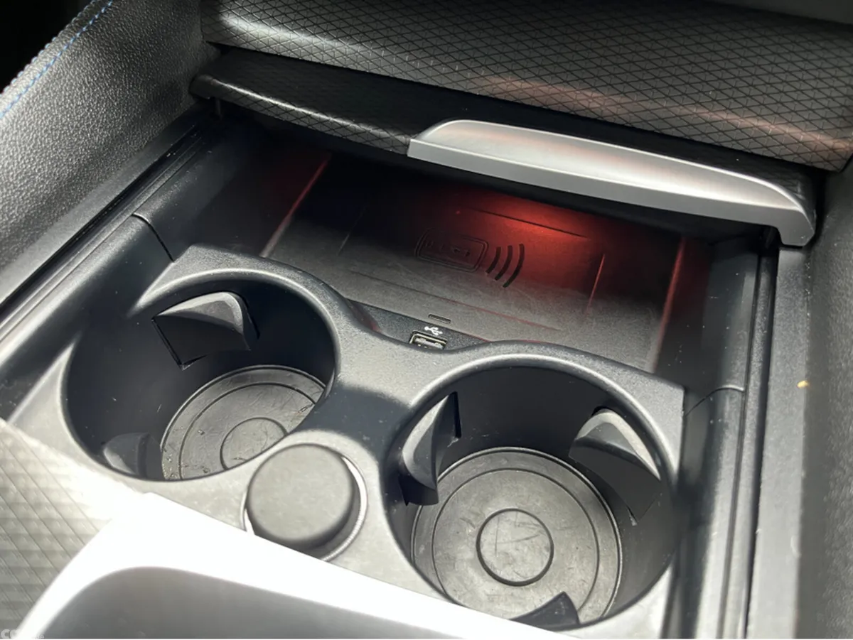 BMW 5-Series Saloon, Petrol Plug-in Hybrid, 2021, Blue