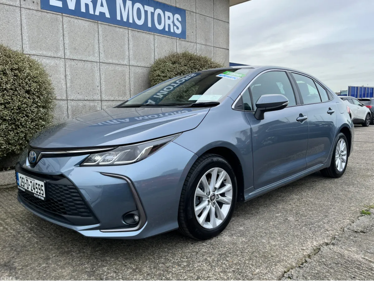 Toyota Corolla Saloon, Petrol Hybrid, 2025, Grey