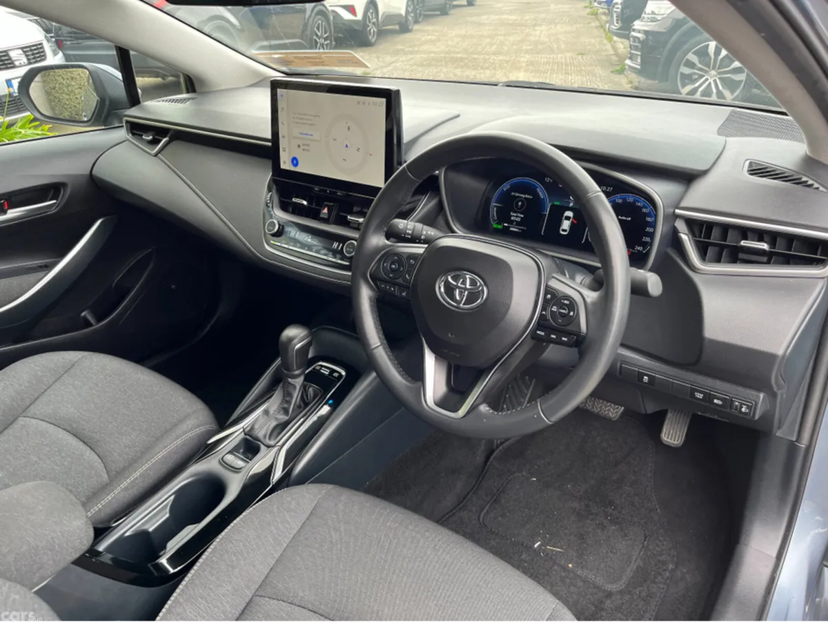 Toyota Corolla Saloon, Petrol Hybrid, 2025, Grey