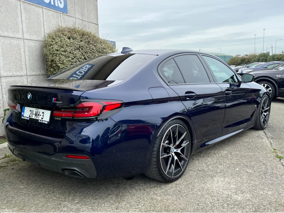 BMW 5-Series Saloon, Petrol Plug-in Hybrid, 2021, Blue