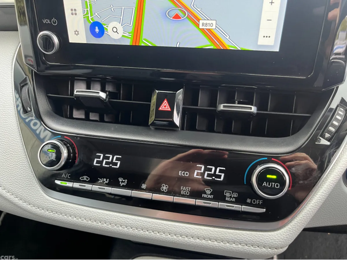 Toyota Corolla Estate, Petrol Hybrid, 2022, Black
