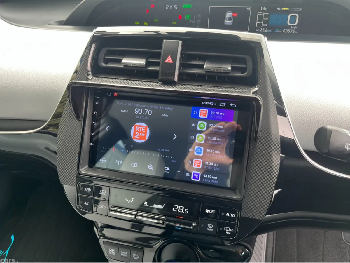 Toyota Prius Saloon, Petrol Hybrid, 2019, Blue