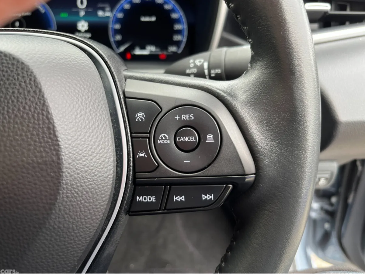 Toyota Corolla Saloon, Petrol Hybrid, 2025, Grey