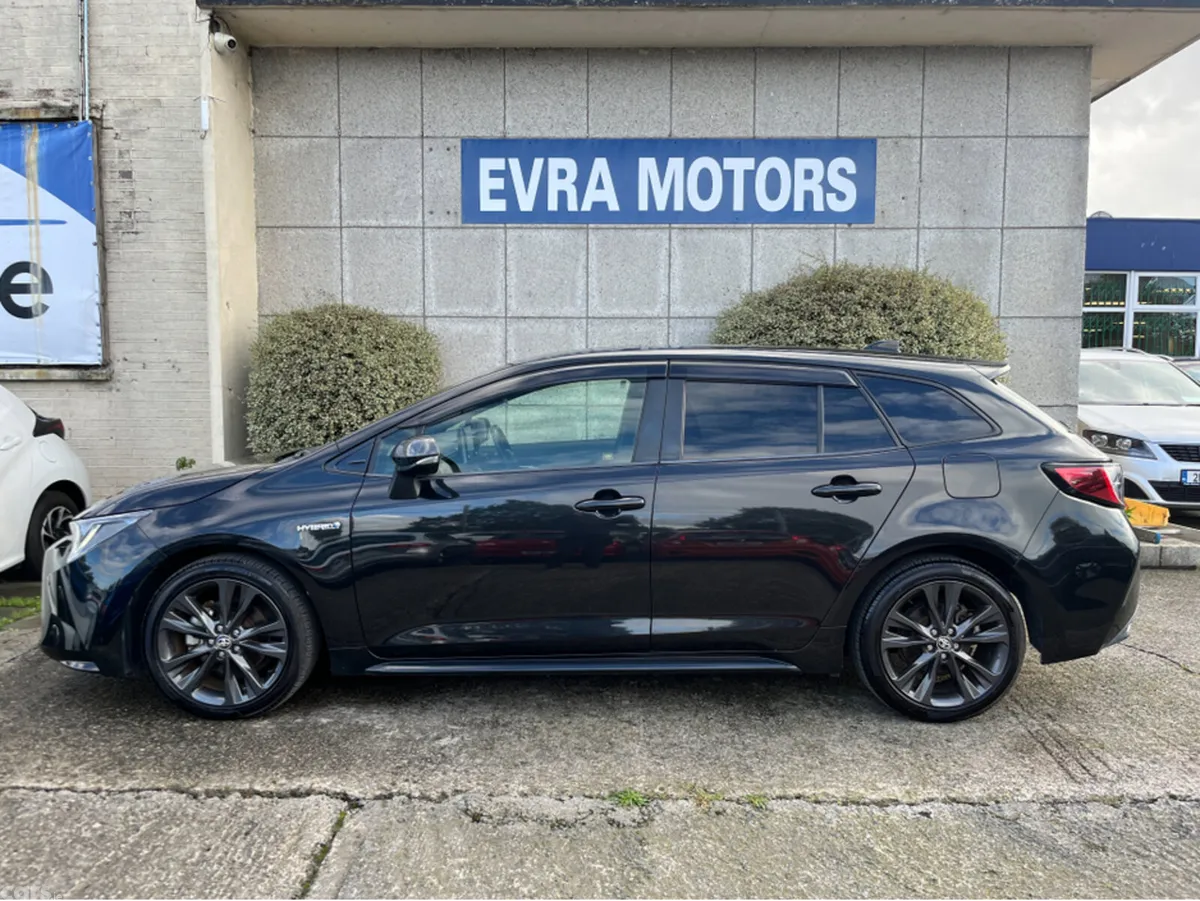 Toyota Corolla Estate, Petrol Hybrid, 2020, Black