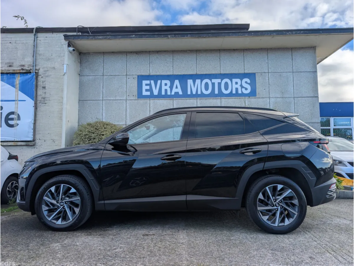 Hyundai Tucson MPV, Diesel, 2024, Black