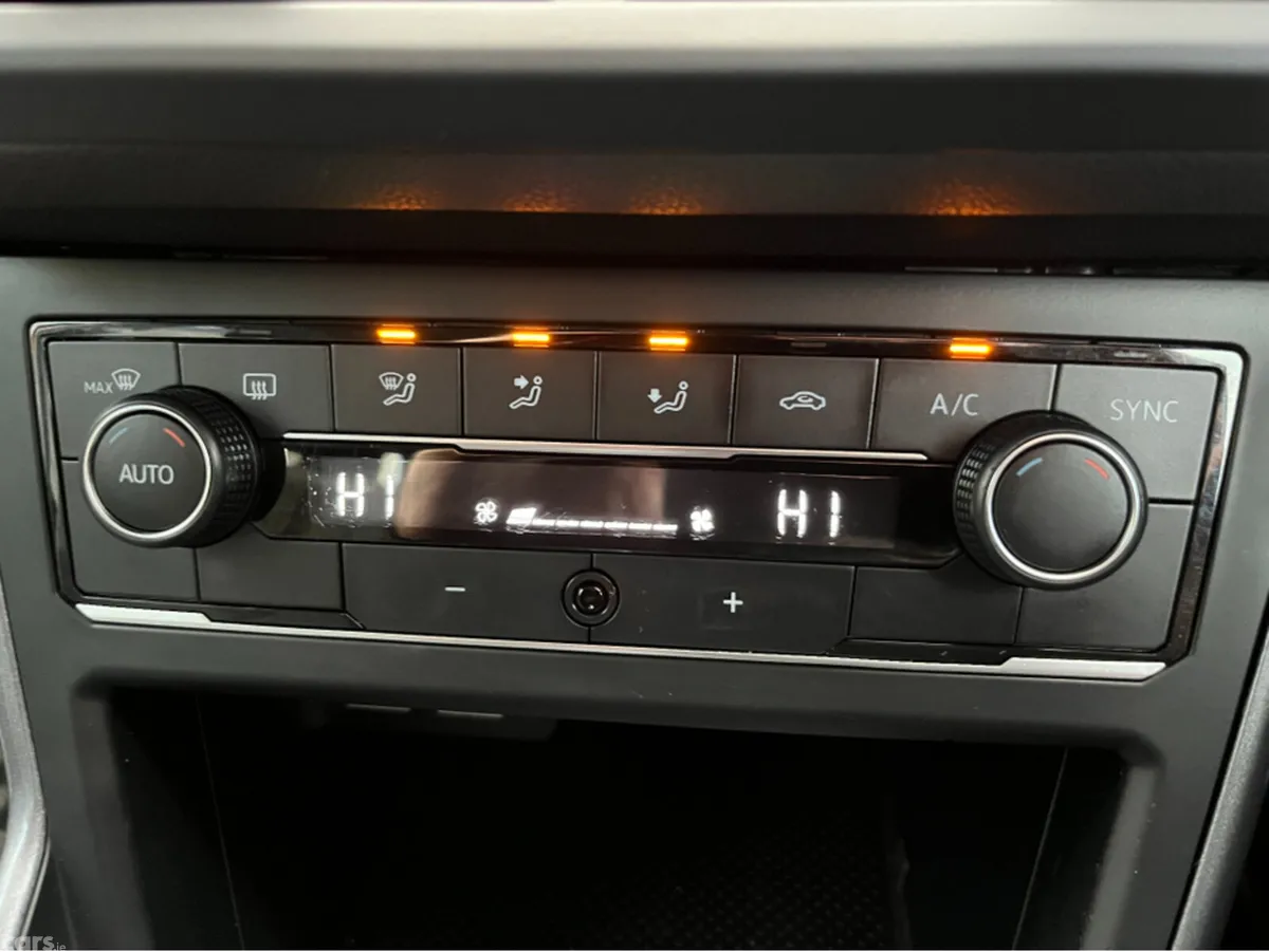 Volkswagen Polo Hatchback, Petrol, 2018, Orange