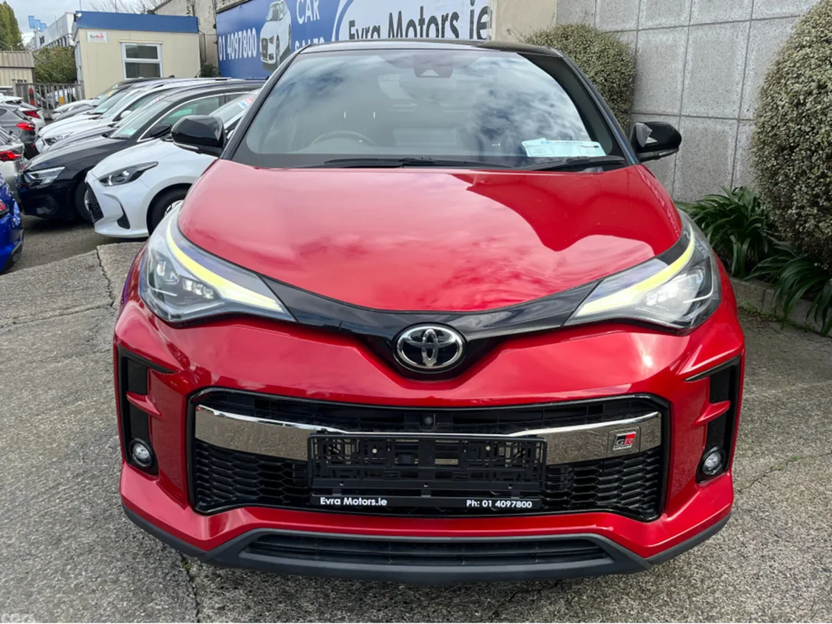 Toyota C-HR SUV, Petrol Hybrid, 2021, Red