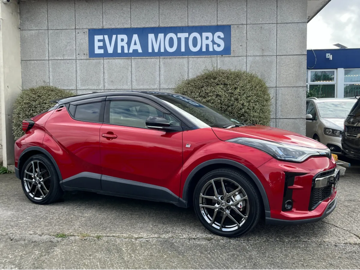 Toyota C-HR SUV, Petrol Hybrid, 2021, Red