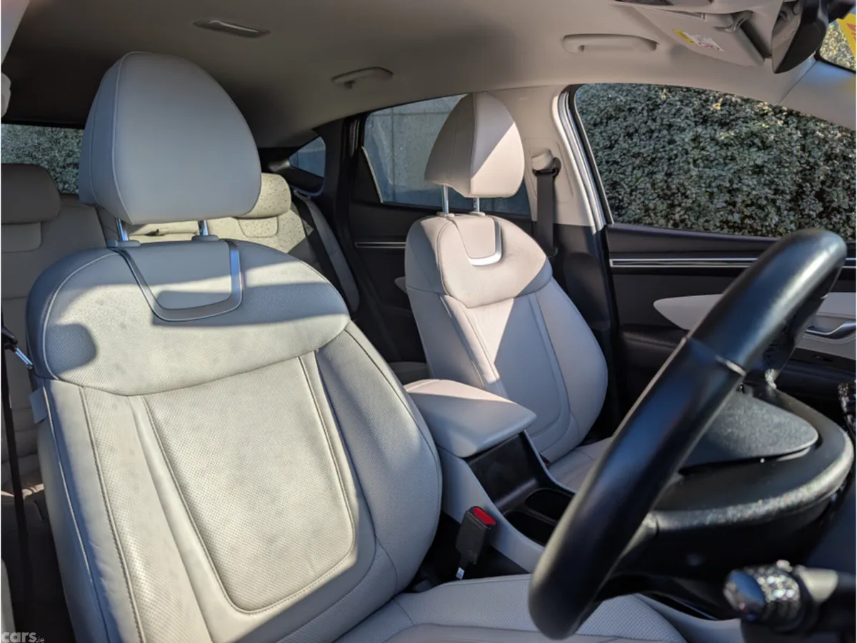 Hyundai Tucson MPV, Diesel, 2024, Black