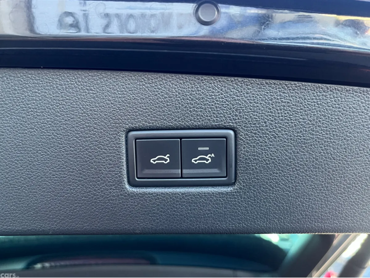 Volkswagen Tiguan SUV, Diesel, 2019, Black