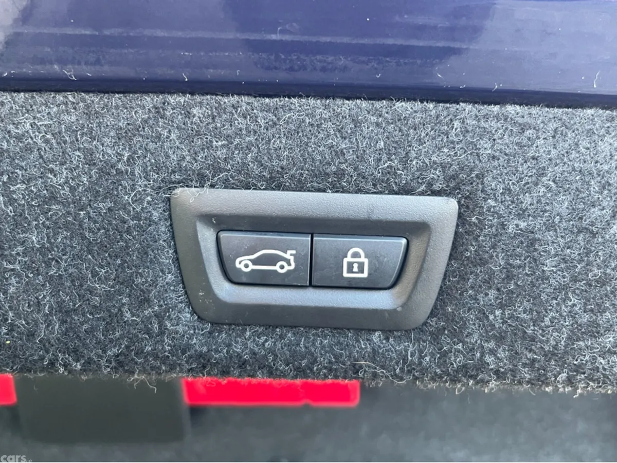 BMW 5-Series Saloon, Diesel, 2017, Blue