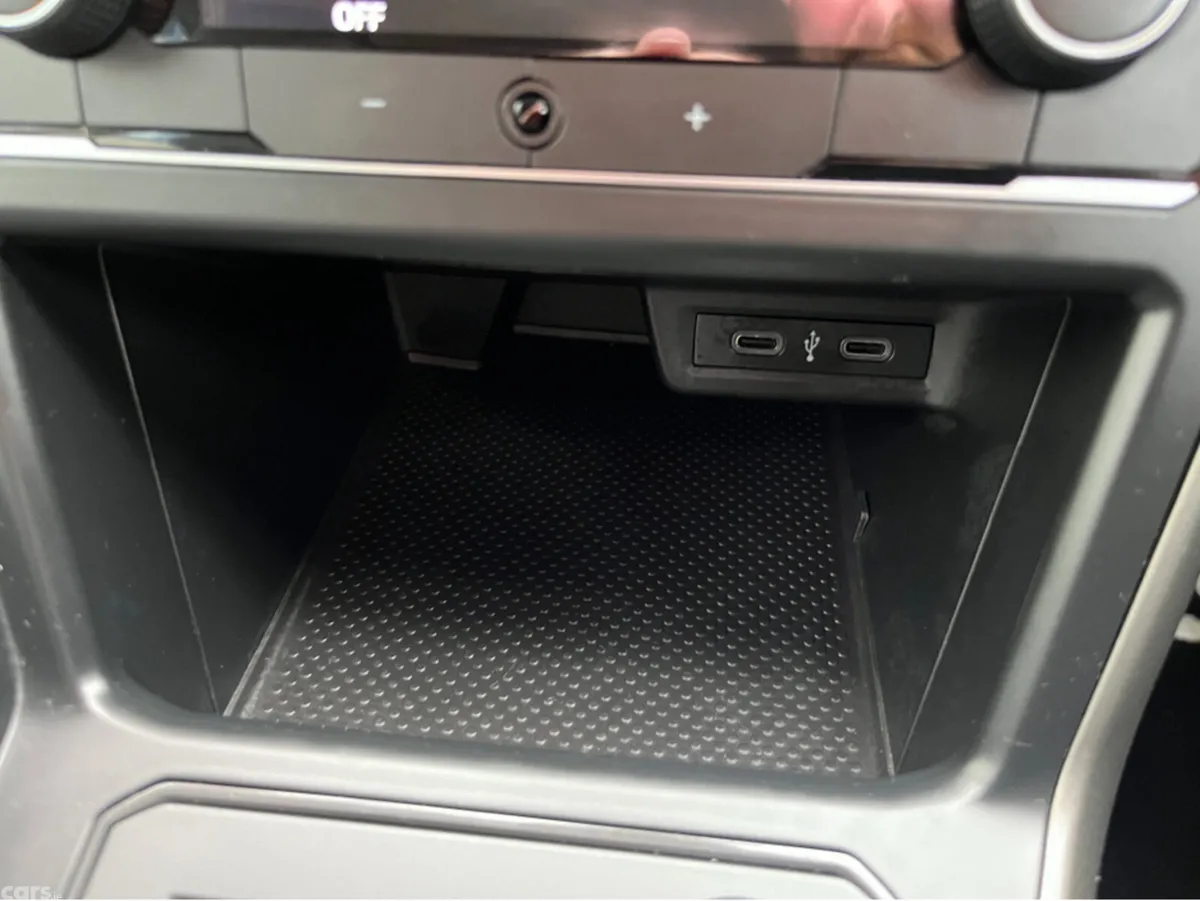 Volkswagen Polo Hatchback, Petrol, 2021, Black