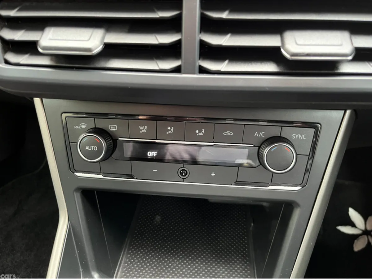 Volkswagen Polo Hatchback, Petrol, 2021, Black