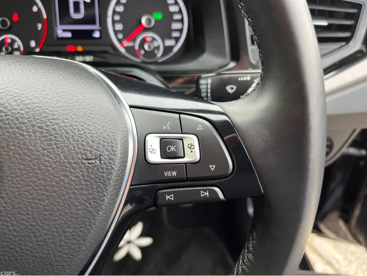 Volkswagen Polo Hatchback, Petrol, 2021, Black