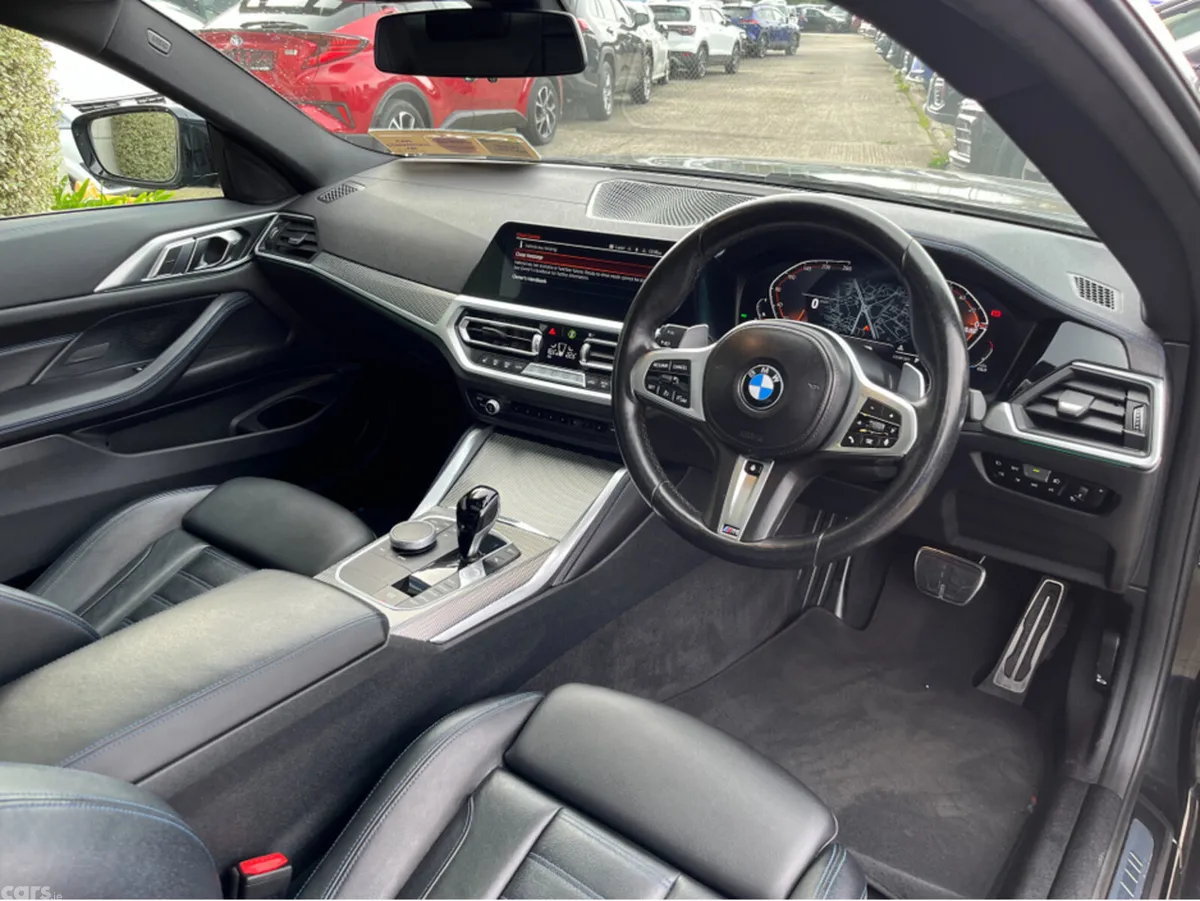 BMW 4-Series Coupe, Diesel, 2022, Black