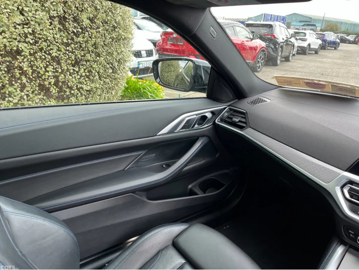 BMW 4-Series Coupe, Diesel, 2022, Black