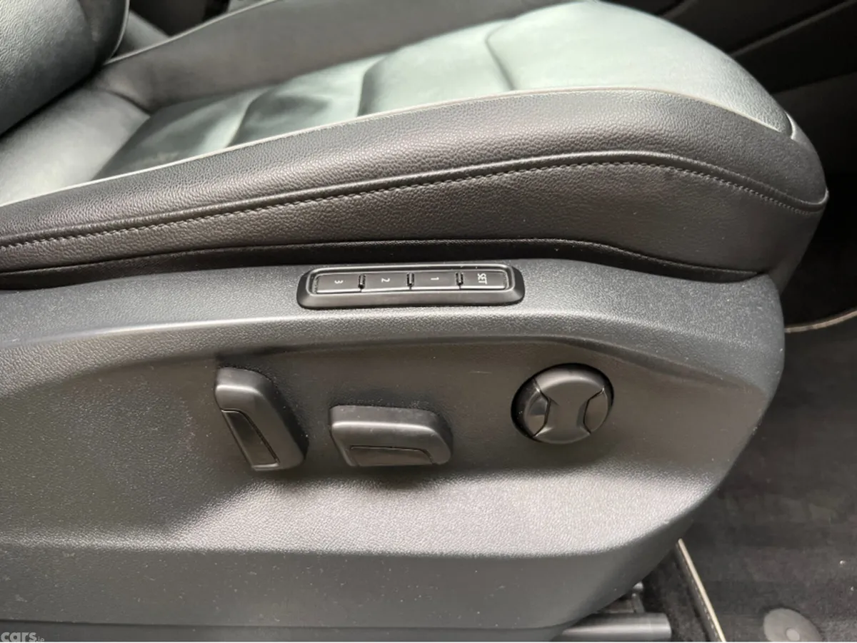 Volkswagen Tiguan SUV, Diesel, 2020, White