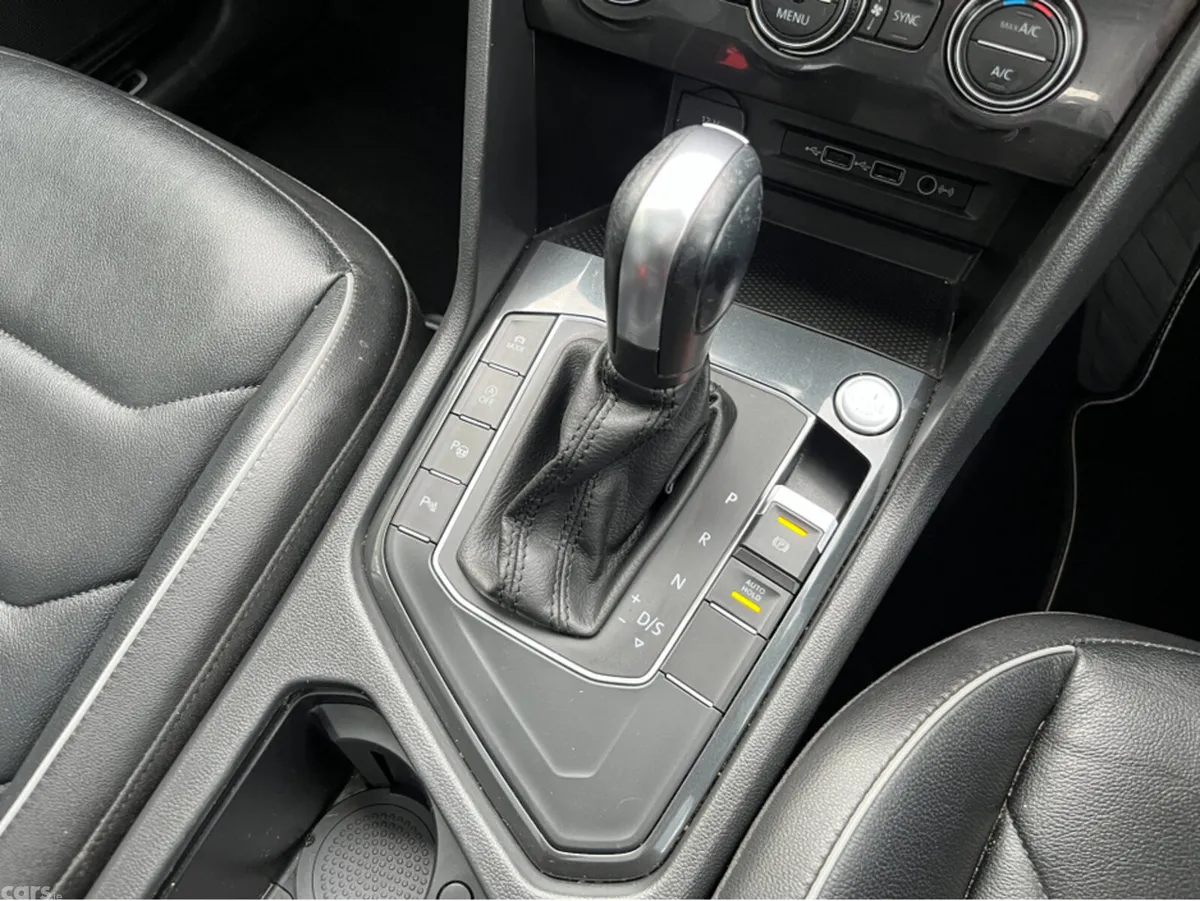 Volkswagen Tiguan SUV, Diesel, 2020, White