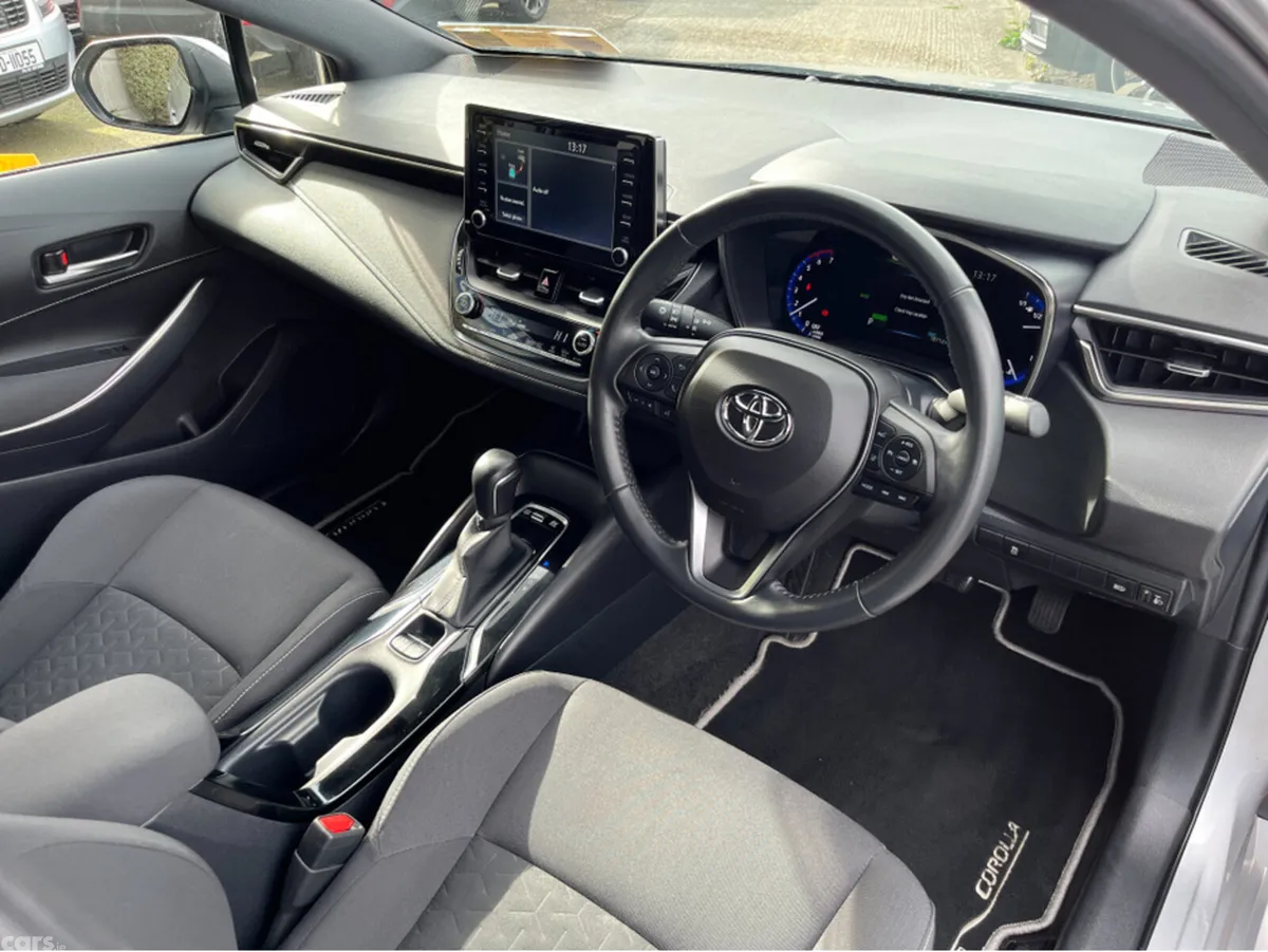 Toyota Corolla Estate, Petrol Hybrid, 2022, Grey