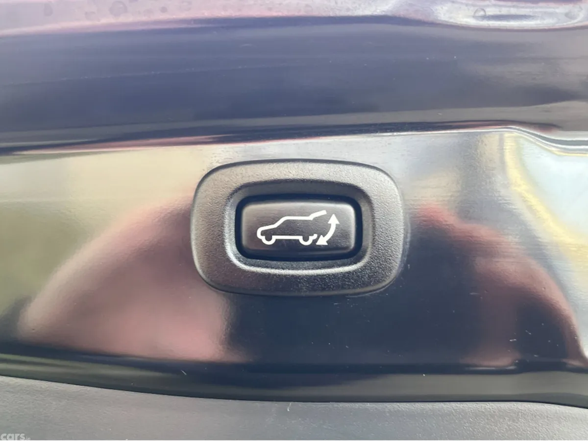 Mitsubishi Outlander SUV, Petrol Plug-in Hybrid, 2021, Black