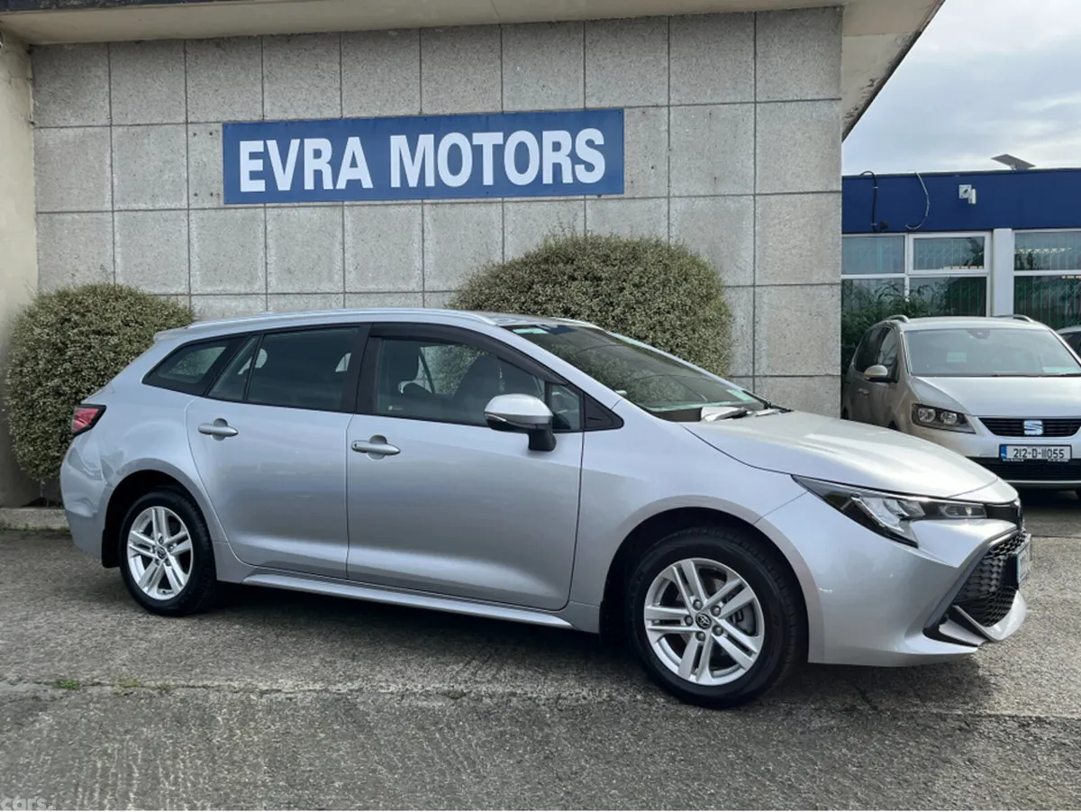 Toyota Corolla Estate, Petrol Hybrid, 2022, Grey