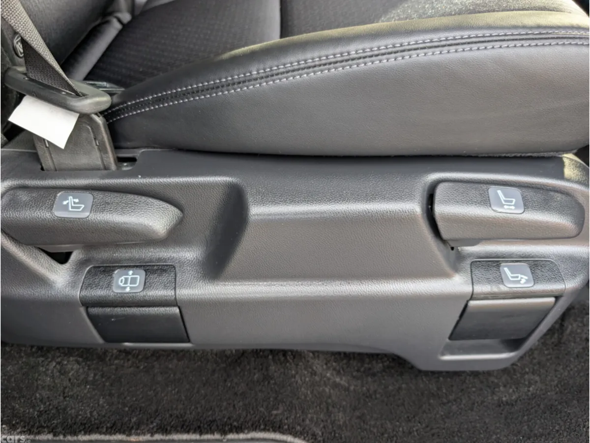 Honda Odyssey MPV, Petrol Hybrid, 2021, White