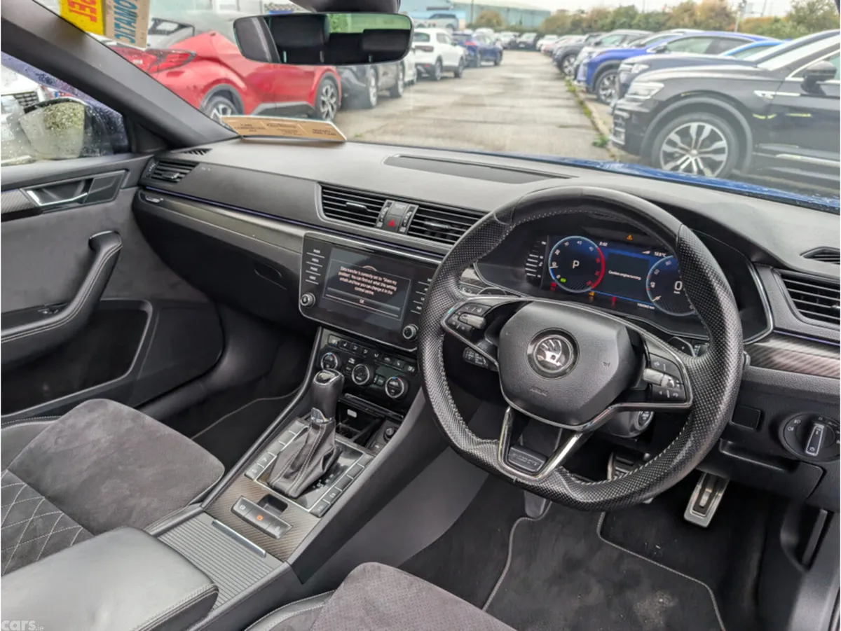 Skoda Superb Estate, Diesel, 2023, Blue