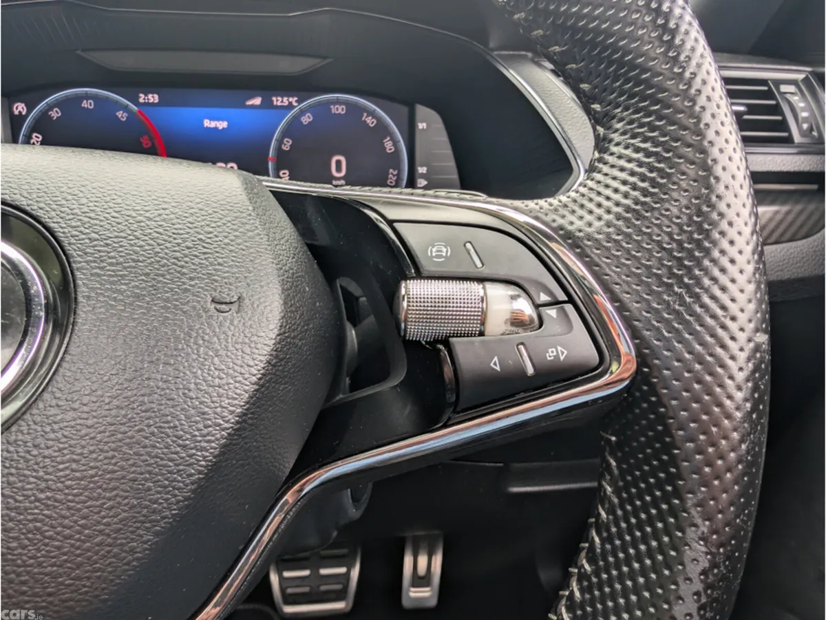 Skoda Superb Estate, Diesel, 2023, Blue