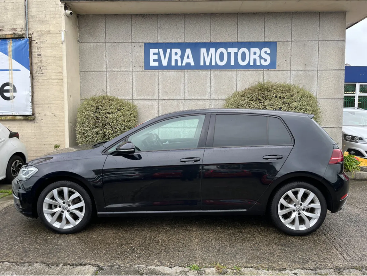 Volkswagen Golf Hatchback, Petrol, 2018, Black