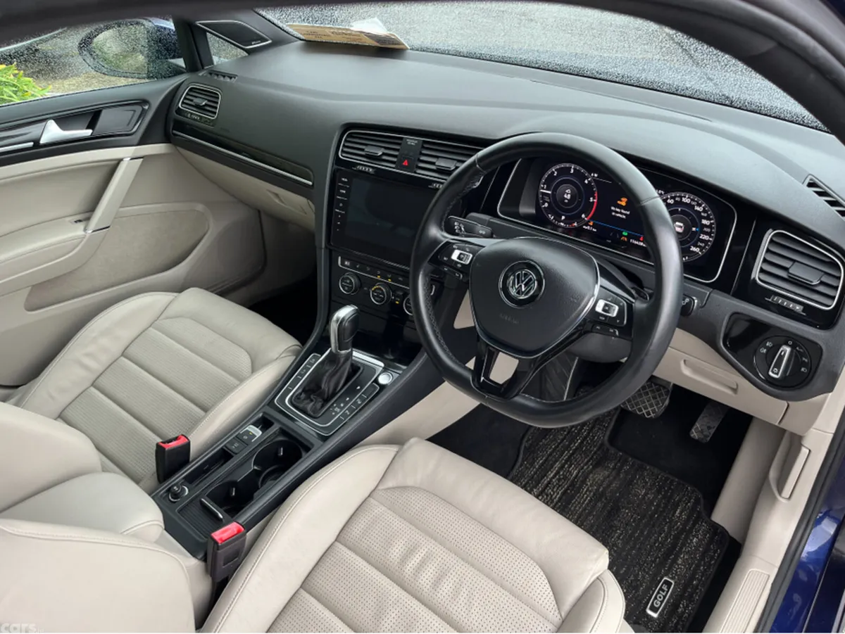 Volkswagen Golf Estate, Diesel, 2019, Blue