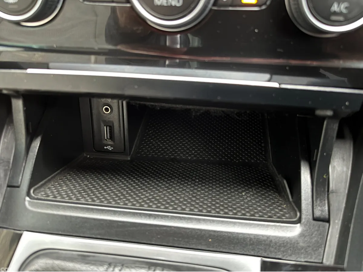 Volkswagen Golf Estate, Diesel, 2019, Blue