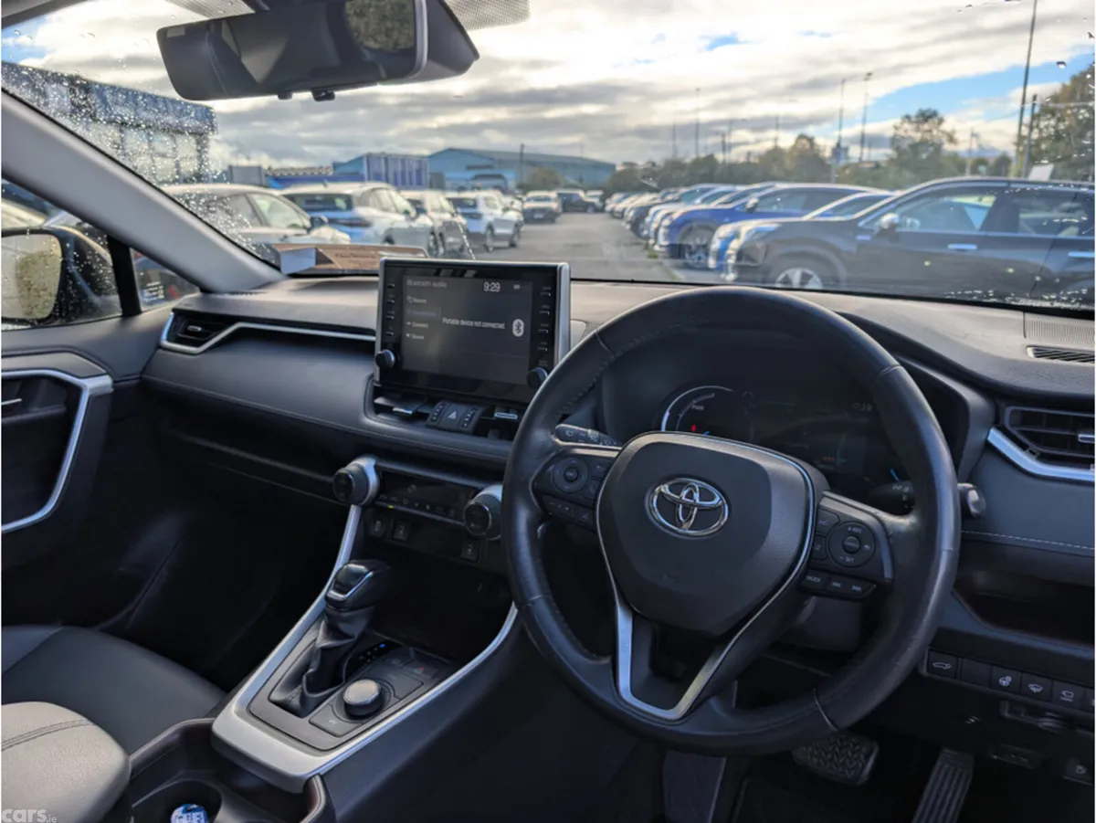 Toyota RAV4 SUV, Petrol Hybrid, 2021, Black