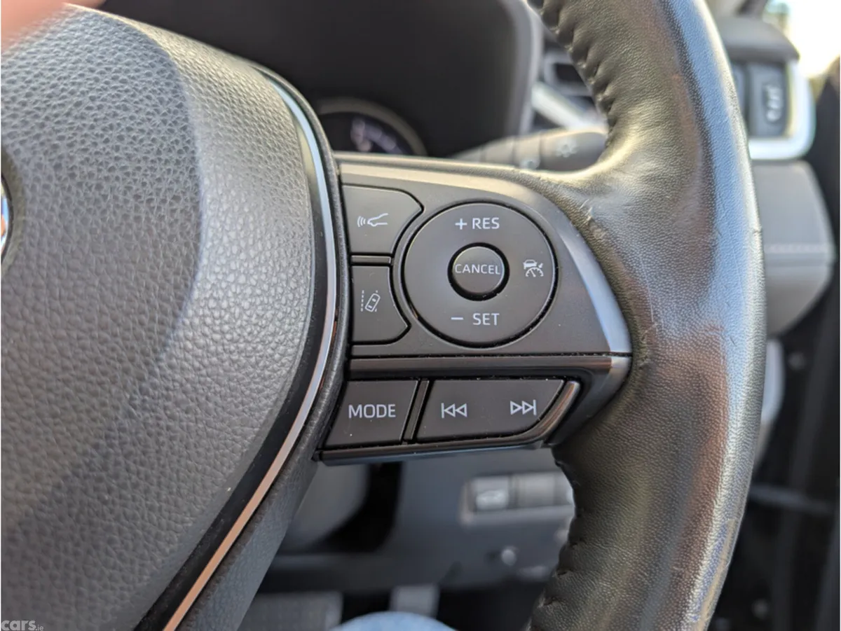 Toyota RAV4 SUV, Petrol Hybrid, 2021, Black