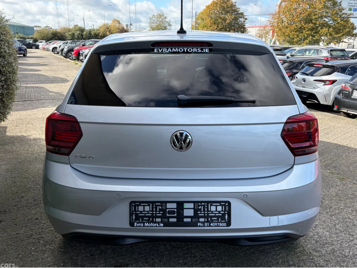 Volkswagen Polo Hatchback, Petrol, 2018, Silver