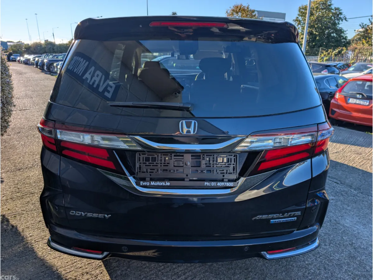 Honda Odyssey MPV, Petrol Hybrid, 2019, Blue