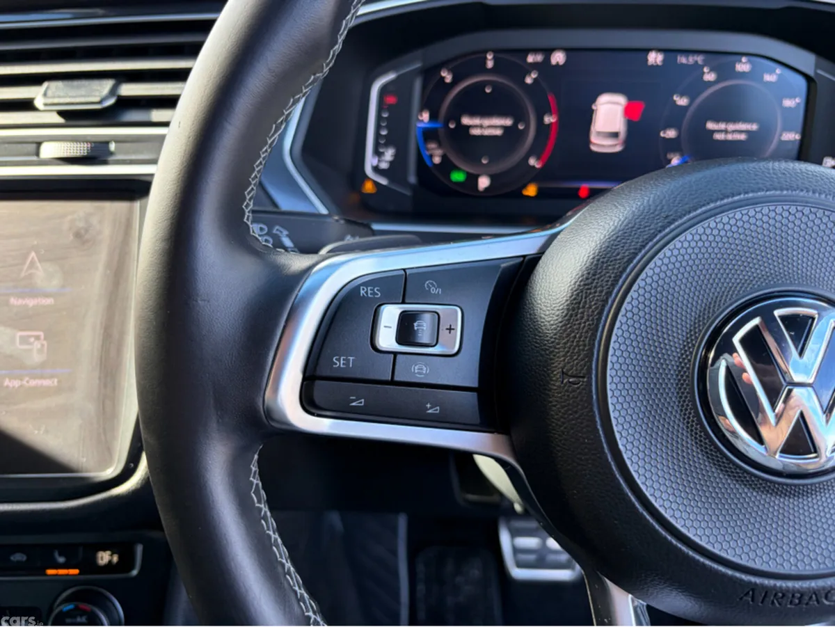 Volkswagen Tiguan SUV, Diesel, 2019, White