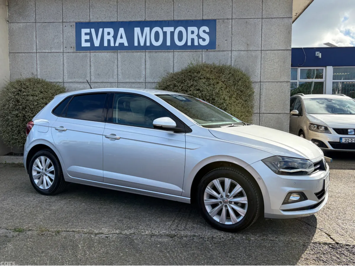 Volkswagen Polo Hatchback, Petrol, 2018, Silver