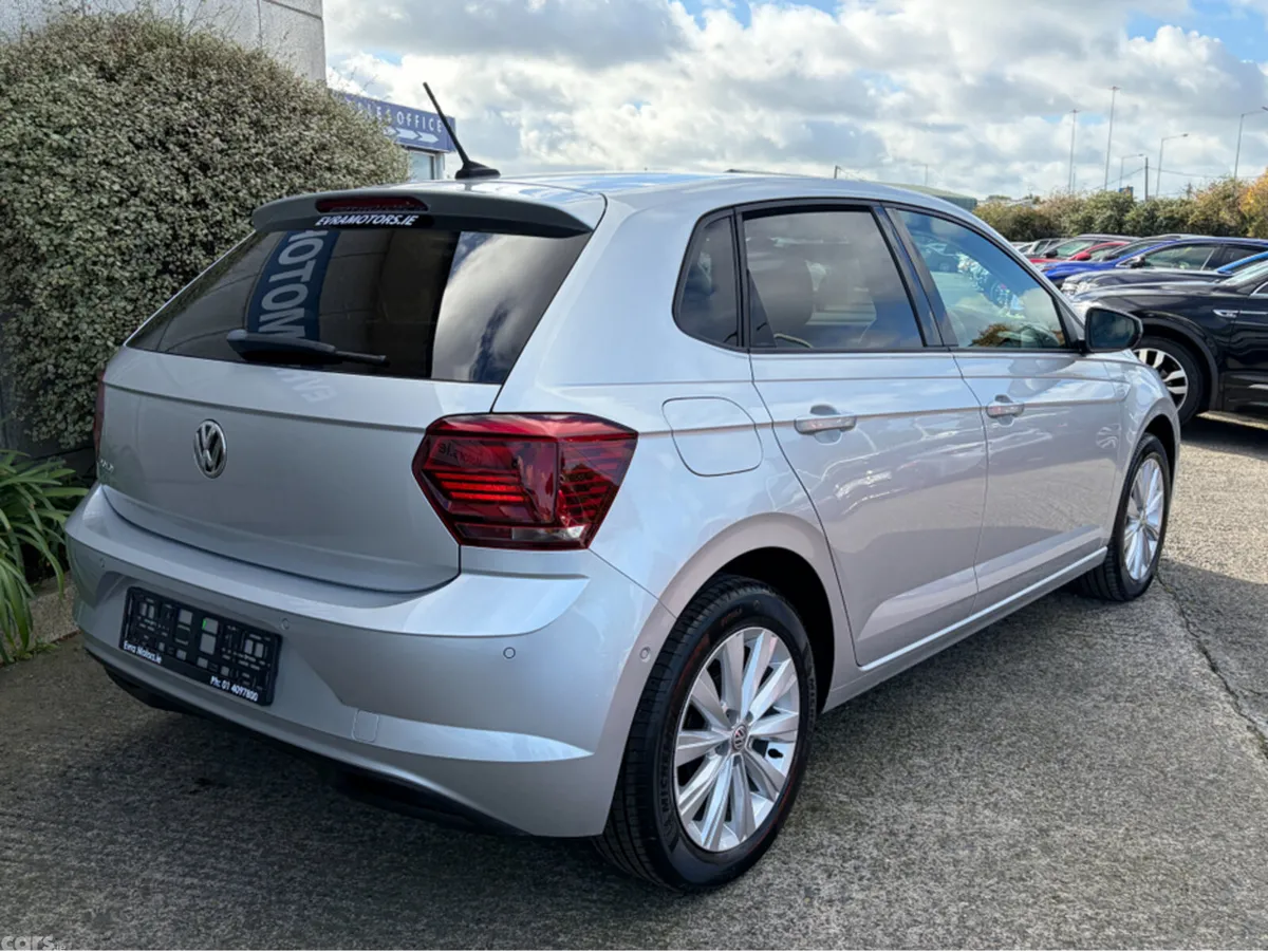 Volkswagen Polo Hatchback, Petrol, 2018, Silver