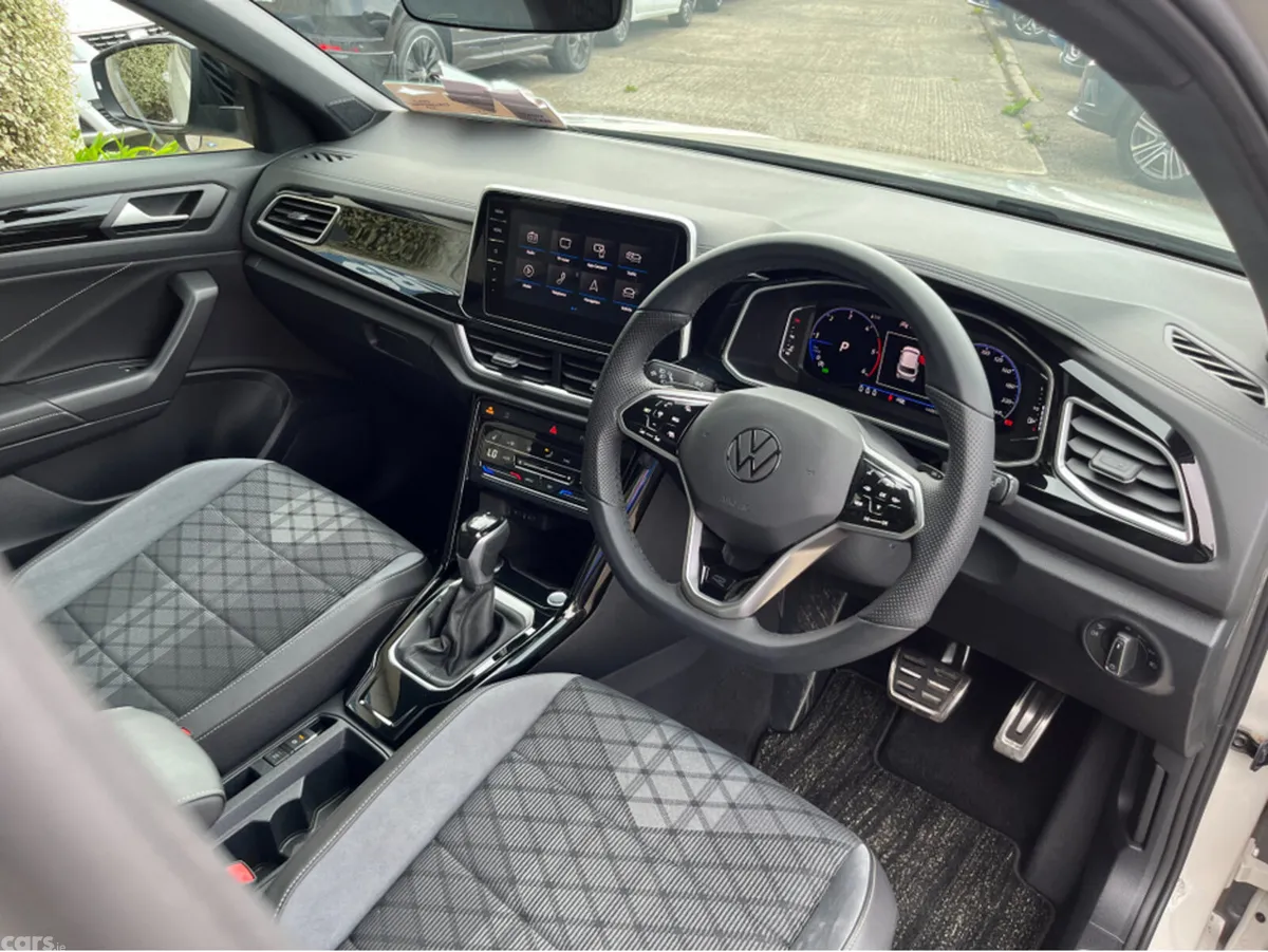 Volkswagen T-Roc SUV, Diesel, 2023, Grey