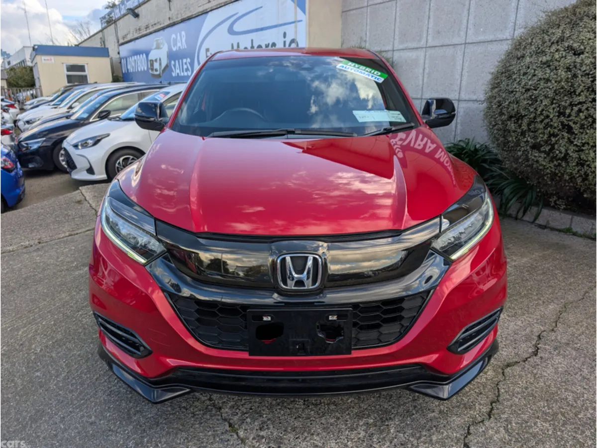 Honda Vezel Hatchback, Petrol Hybrid, 2018, Red