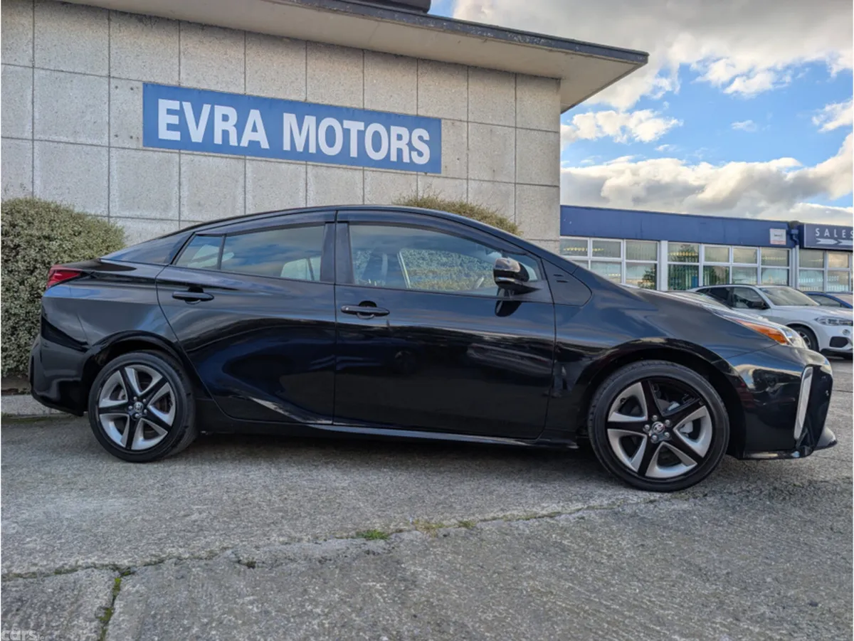 Toyota Prius Hatchback, Petrol Hybrid, 2022, Black