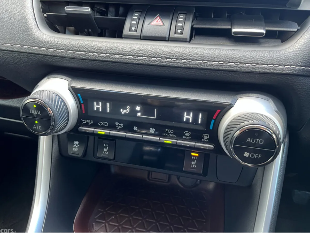 Toyota RAV4 SUV, Petrol Hybrid, 2019, Blue