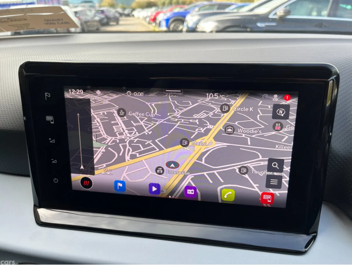SEAT Arona SUV, Petrol, 2024, Green