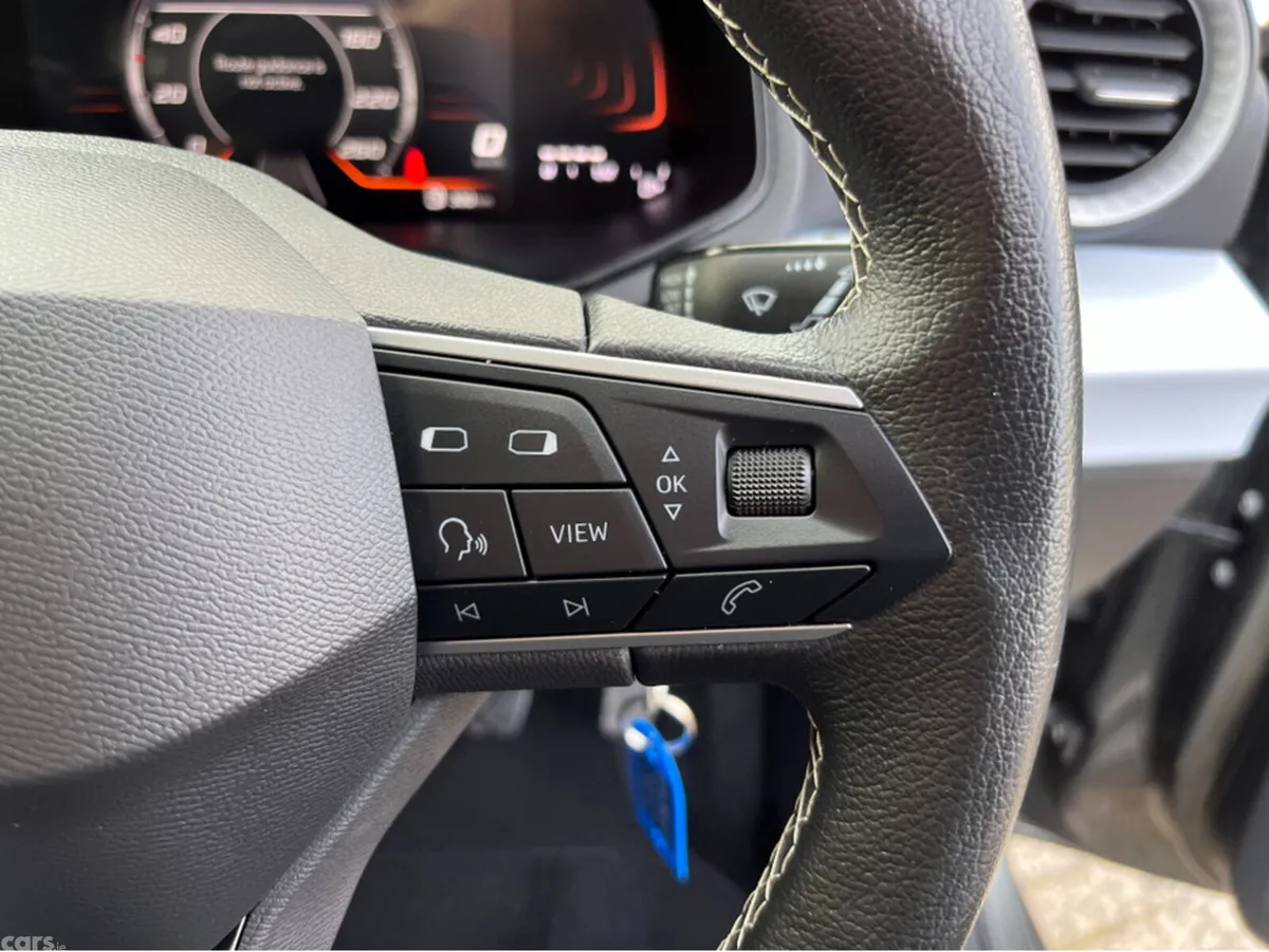 SEAT Arona SUV, Petrol, 2024, Green
