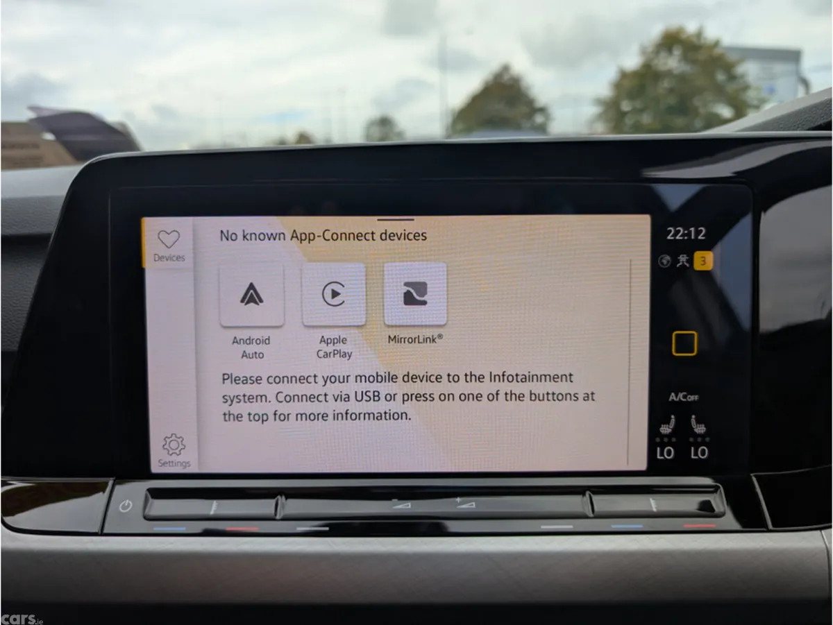 Volkswagen Golf Estate, Diesel, 2023, White