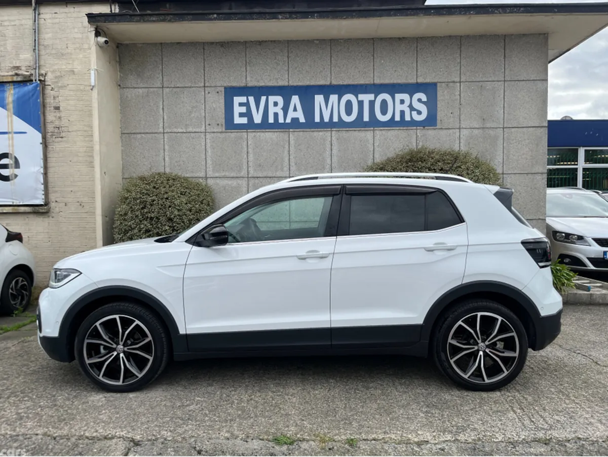 Volkswagen T-Cross SUV, Petrol, 2020, White