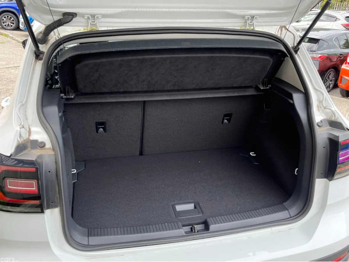 Volkswagen T-Cross SUV, Petrol, 2020, White